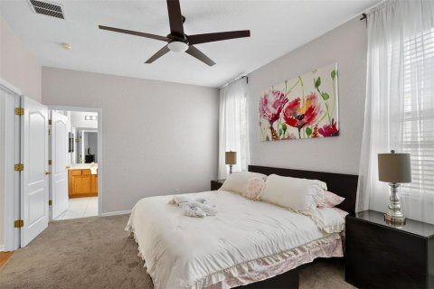 House in Davenport, Florida 4 bedrooms, 178.28 sq.m. № 1857964 - photo 30