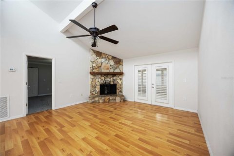 Villa ou maison à louer à Sarasota, Floride: 3 chambres, 175.59 m2 № 1916933 - photo 9