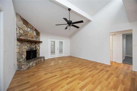 Villa ou maison à louer à Sarasota, Floride: 3 chambres, 175.59 m2 № 1916933 - photo 8