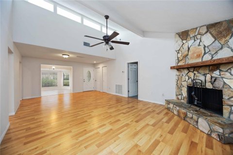 Villa ou maison à louer à Sarasota, Floride: 3 chambres, 175.59 m2 № 1916933 - photo 10