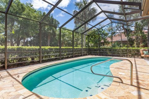 House in Ormond Beach, Florida 5 bedrooms, 468.78 sq.m. № 1666186 - photo 23