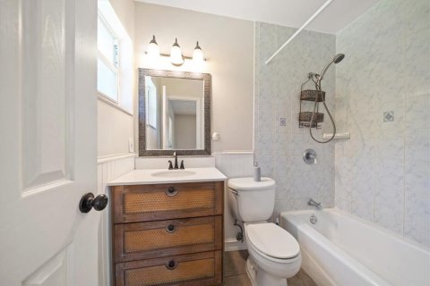 House in Clearwater, Florida 3 bedrooms, 104.52 sq.m. № 1916781 - photo 16