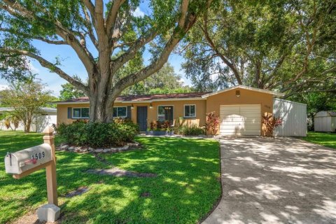 House in Clearwater, Florida 3 bedrooms, 104.52 sq.m. № 1916781 - photo 1