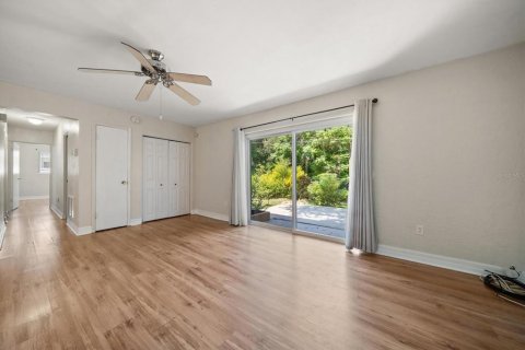 House in Clearwater, Florida 3 bedrooms, 104.52 sq.m. № 1916781 - photo 5