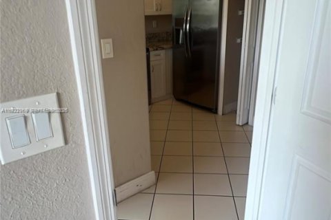 Copropriété à louer à Homestead, Floride: 2 chambres, 84.91 m2 № 1976753 - photo 14