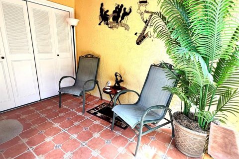 Condo in Leesburg, Florida, 2 bedrooms  № 2379819 - photo 29