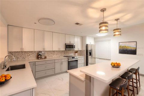 Condominio en venta en New Smyrna Beach, Florida, 2 dormitorios, 155.05 m2 № 2148272 - foto 6