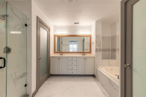 Condominio en venta en New Smyrna Beach, Florida, 2 dormitorios, 155.05 m2 № 2148272 - foto 18