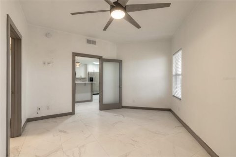 Condominio en venta en New Smyrna Beach, Florida, 2 dormitorios, 155.05 m2 № 2148272 - foto 22