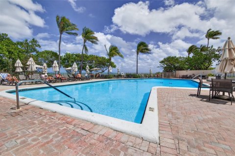Купить кондоминиум в Форт-Лодердейл, Флорида 2 спальни, 139.35м2, № 2066703 - фото 30