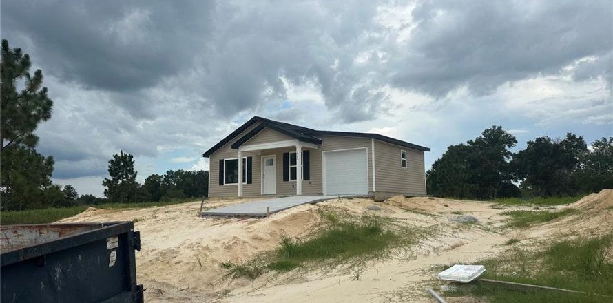 House in Ocala, Florida 3 bedrooms, 99.03 sq.m. № 1883060