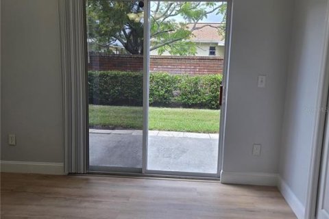 Touwnhouse à vendre à Kissimmee, Floride: 2 chambres, 104.05 m2 № 2388923 - photo 22