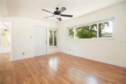 Villa ou maison à vendre à Seminole, Floride: 3 chambres, 95.69 m2 № 1907510 - photo 6
