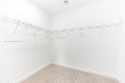 Снять в аренду виллу или дом в Хомстед, Флорида 5 спален, № 1950432 - фото 13