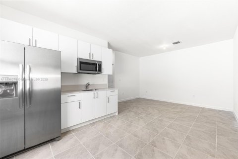 Снять в аренду виллу или дом в Хомстед, Флорида 5 спален, № 1950432 - фото 21