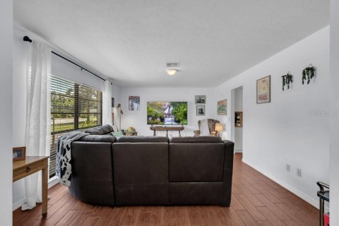 Villa ou maison à vendre à Dover, Floride: 3 chambres, 136.75 m2 № 2398758 - photo 7