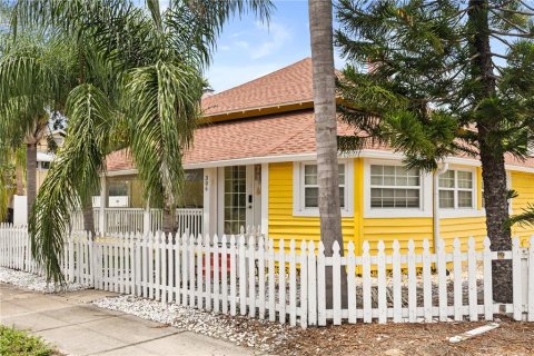 Immobilier commercial à vendre à Clearwater, Floride: 5 chambres, 253.07 m2 № 2128706 - photo 23