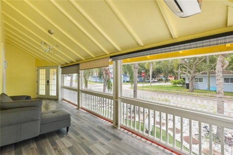 Immobilier commercial à vendre à Clearwater, Floride: 5 chambres, 253.07 m2 № 2128706 - photo 22