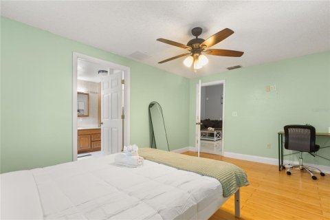 Immobilier commercial à vendre à Clearwater, Floride: 5 chambres, 253.07 m2 № 2128706 - photo 18