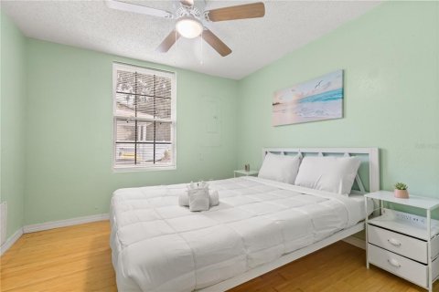 Immobilier commercial à vendre à Clearwater, Floride: 5 chambres, 253.07 m2 № 2128706 - photo 15