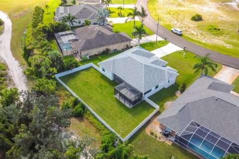 Villa ou maison à louer à Rotonda, Floride: 3 chambres, 148.83 m2 № 2110056 - photo 3