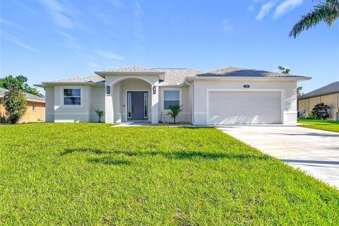 Villa ou maison à Rotonda, Floride 3 chambres, 148.83 m2 № 2110056