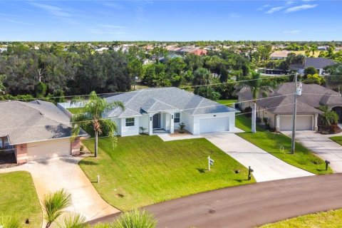Villa ou maison à louer à Rotonda, Floride: 3 chambres, 148.83 m2 № 2110056 - photo 15