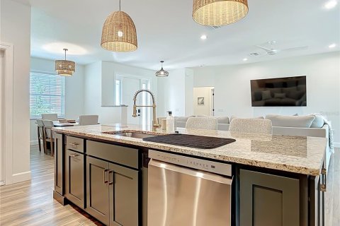 Villa ou maison à louer à Rotonda, Floride: 3 chambres, 148.83 m2 № 2110056 - photo 30