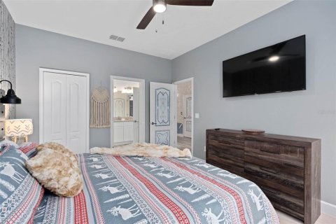House in Davenport, Florida 8 bedrooms, 363.15 sq.m. № 1873895 - photo 15