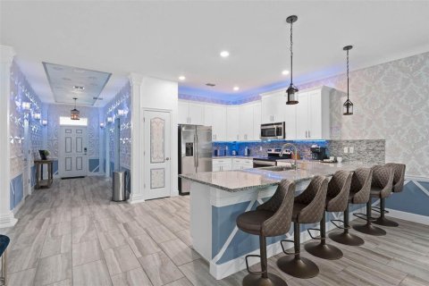House in Davenport, Florida 8 bedrooms, 363.15 sq.m. № 1873895 - photo 23