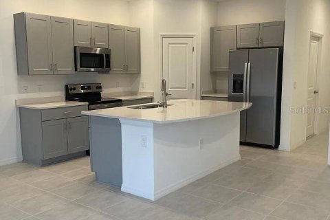 Touwnhouse à louer à Kissimmee, Floride: 3 chambres, 127.55 m2 № 2113390 - photo 3