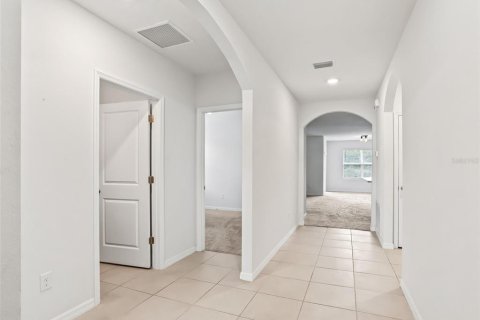 Casa en venta en Wildwood, Florida, 3 dormitorios, 151.9 m2 № 1900367 - foto 4