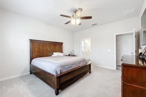 House in Sanford, Florida 3 bedrooms, 187.29 sq.m. № 1523958 - photo 24
