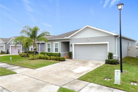 House in Sanford, Florida 3 bedrooms, 187.29 sq.m. № 1523958 - photo 3