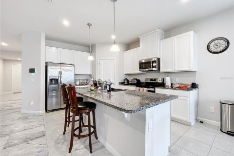 House in Sanford, Florida 3 bedrooms, 187.29 sq.m. № 1523958 - photo 9