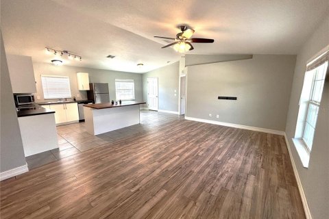 House in Arcadia, Florida 3 bedrooms, 115.94 sq.m. № 1673501 - photo 6
