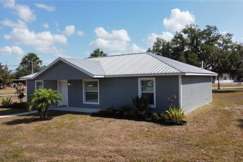 House in Arcadia, Florida 3 bedrooms, 115.94 sq.m. № 1673501 - photo 21