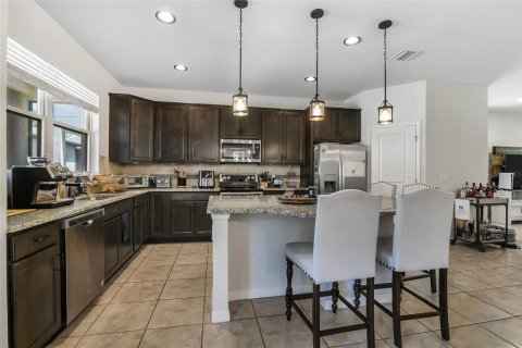 House in Winter Garden, Florida 3 bedrooms, 181.16 sq.m. № 1651985 - photo 10