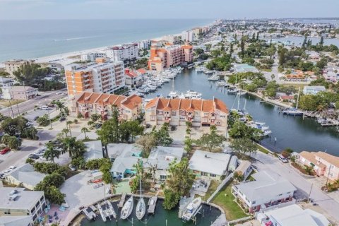 Villa ou maison à louer à Saint Petersburg, Floride: 2 chambres, 121.14 m2 № 2106716 - photo 23