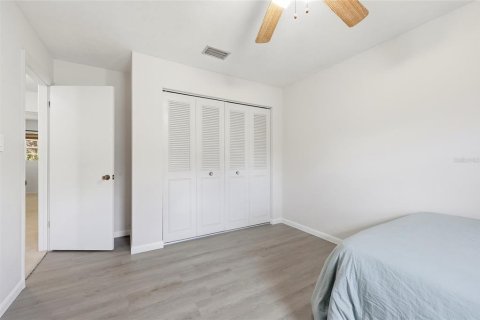 House in Gainesville, Florida 4 bedrooms, 156.82 sq.m. № 2195963 - photo 25