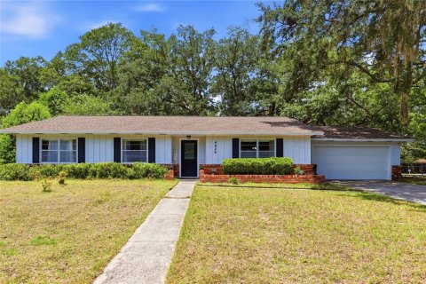 Villa ou maison à Gainesville, Floride 4 chambres, 156.82 m2 № 2195963