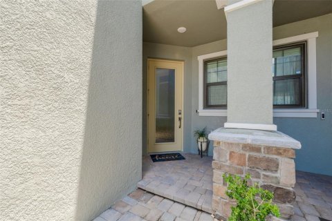 Townhouse in ESTANCIA

 in Wesley Chapel, Florida 3 bedrooms, 169.73 sq.m. № 1879063 - photo 14