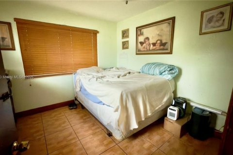 House in Key Largo, Florida 3 bedrooms, 118.91 sq.m. № 1878493 - photo 9