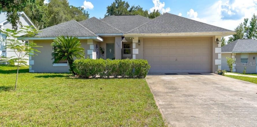 House in Haines City, Florida 3 bedrooms, 162.21 sq.m. № 1870078