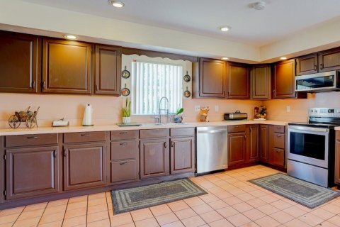 House in Haines City, Florida 3 bedrooms, 162.21 sq.m. № 1870078 - photo 17