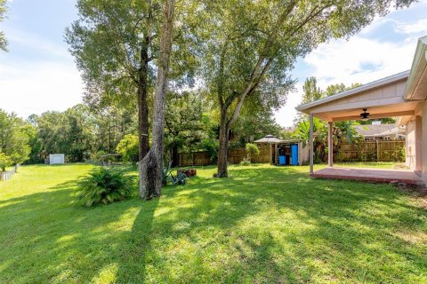 House in Sorrento, Florida 3 bedrooms, 150.22 sq.m. № 1904112 - photo 19