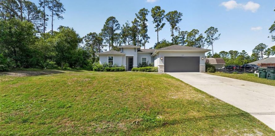 Villa ou maison à North Port, Floride 3 chambres, 155.98 m2 № 2092525