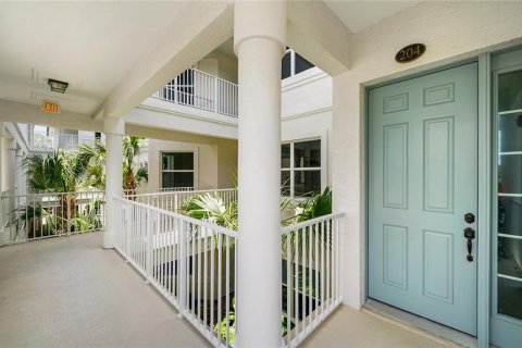 Condominio en venta en Palm Coast, Florida, 3 dormitorios, 201.32 m2 № 1793768 - foto 2
