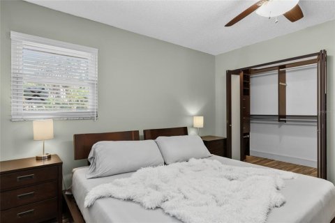 Copropriété à vendre à Naples, Floride: 2 chambres, 98.66 m2 № 2436795 - photo 24