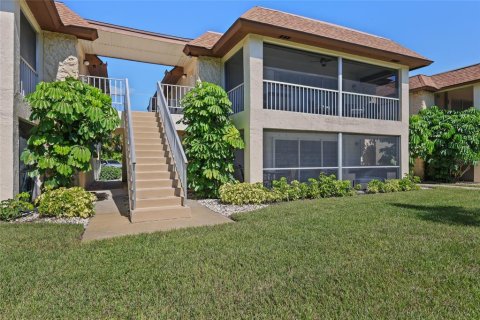 Condo à Naples, Floride, 2 chambres  № 2436795